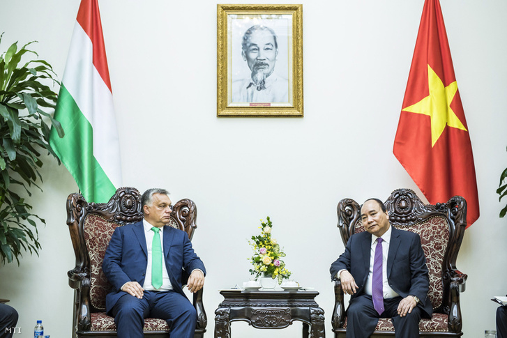 Orbán Viktor és Nguyen Xuan Phuc Hanoiban Fotó: Miniszterelnöki Sajtóiroda / Szecsődi Balázs